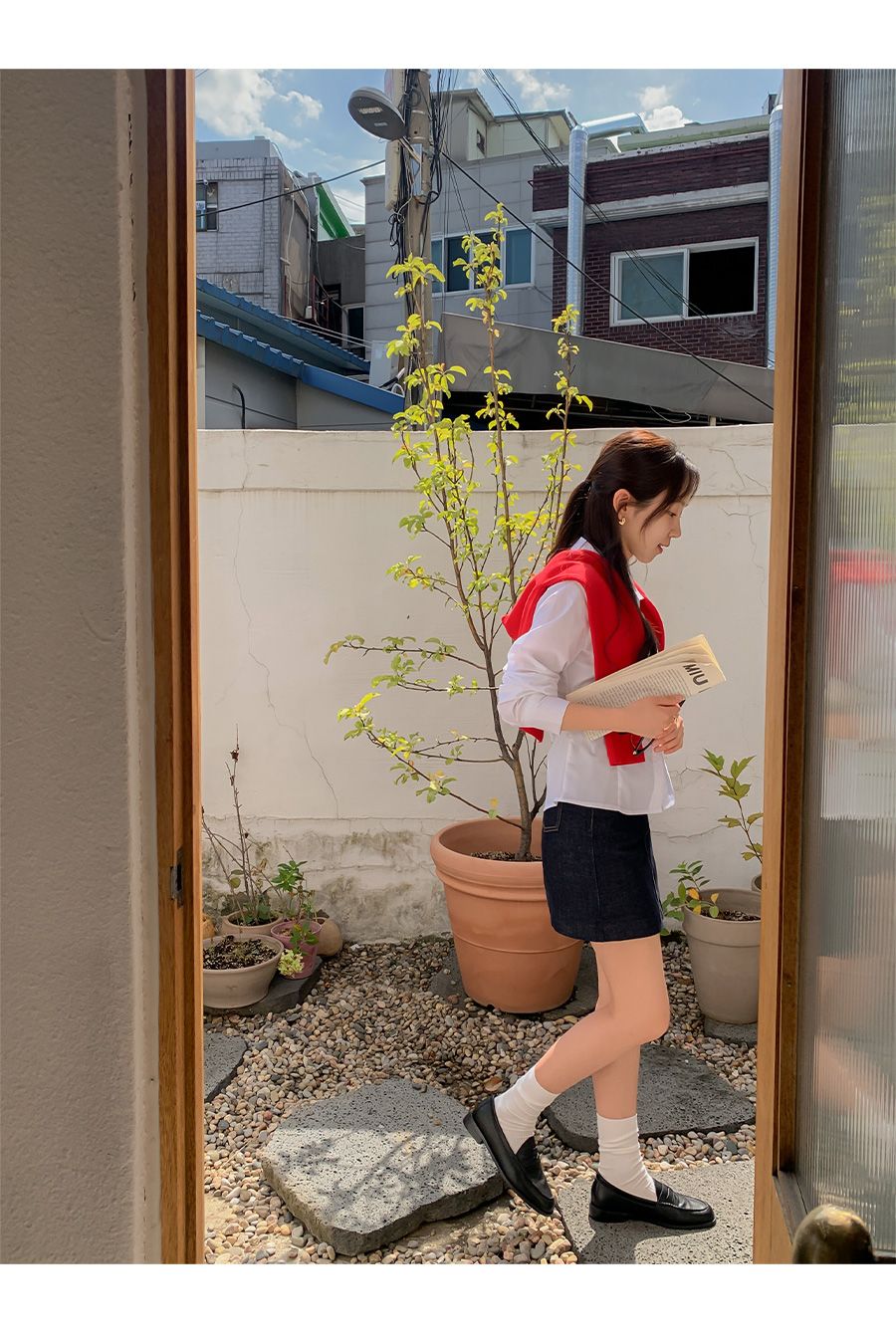 MADE 네오 브이넥 슬릿 가디건(데일리룩) 상세 이미지 21